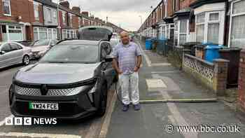 Terraced street EV charging 'postcode lottery'