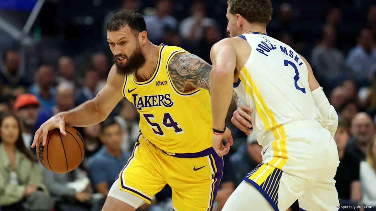 Lakers fall to Warriors as stars rest in preseason back-to-back