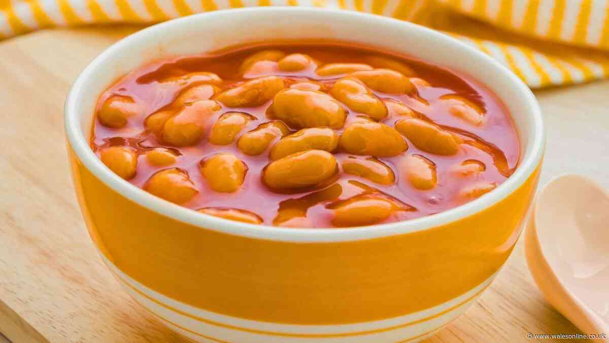 Baked beans are a lot tastier if you add 1 common ingredient while cooking them