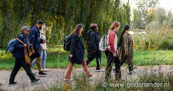 Samen wandelen, kletsen en even stilstaan: hier loop je mee tijdens de Walk of Life in de buurt van Arnhem