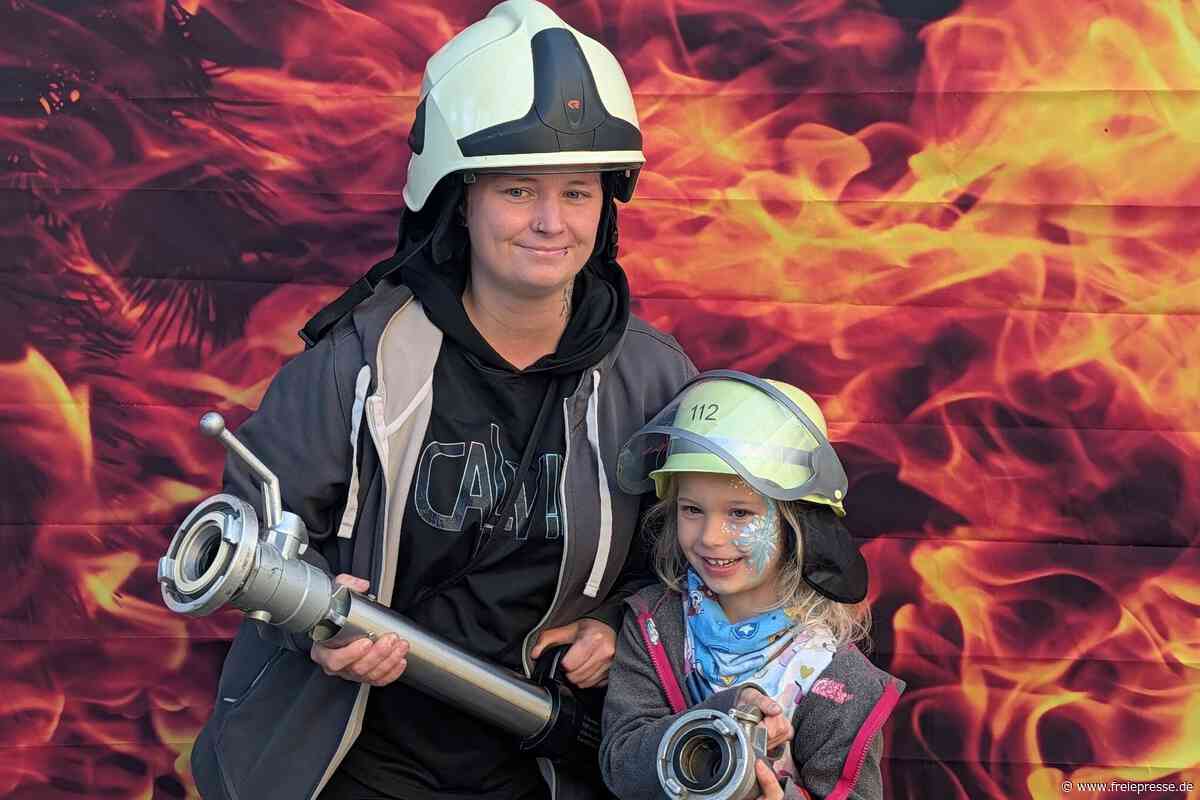 Heißes Fest in Halsbrücke: Familien- und Feuerfest des Horts „Wirbelsturm“