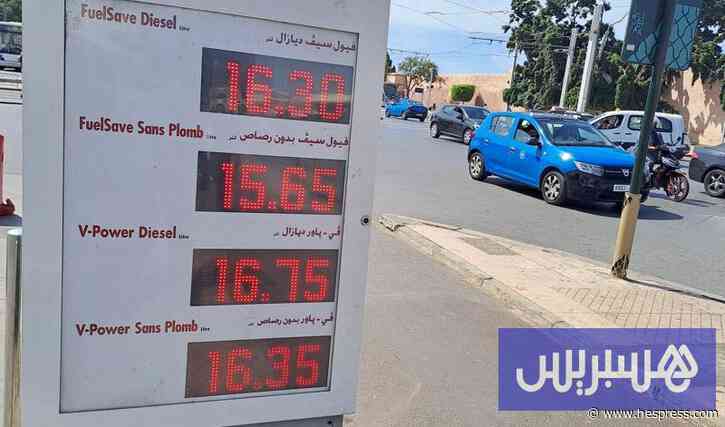 "الغازوال" يشعل تسعيرة سيارات الأجرة.. مهنيو&
