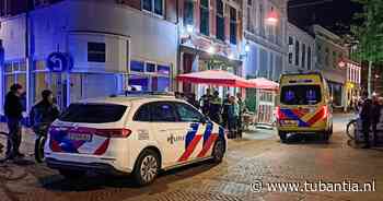 Vechtpartij in hartje Enschede eindigt met steekwond, politie zoekt getuigen