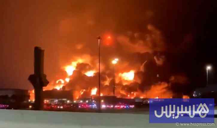 الحوثيون يعلنون قصف مطار الرياض