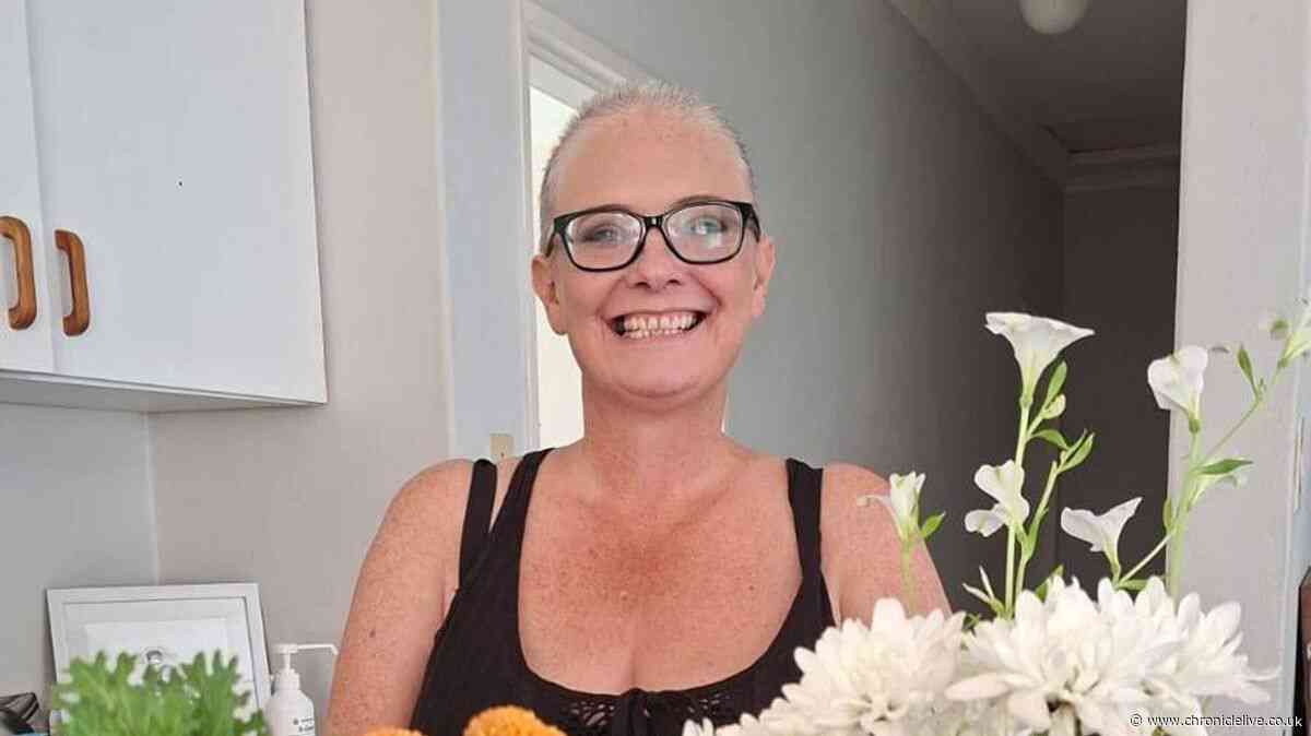 'She wants a day out in Durham with her mam' - Woman desperate to fly home after cancer diagnosis
