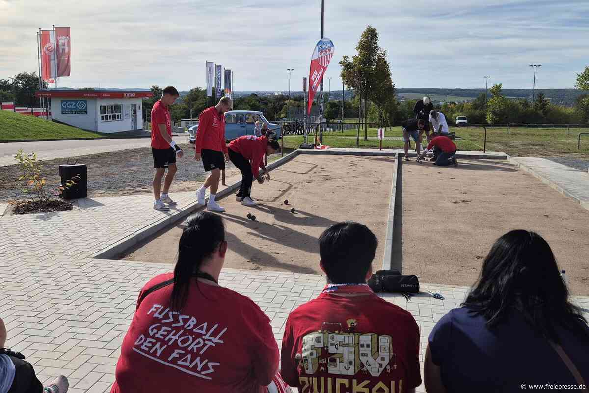 FSV Zwickau weiht Boccia-Bahn an der GGZ-Arena ein: Folgt ein warmer Geldregen?