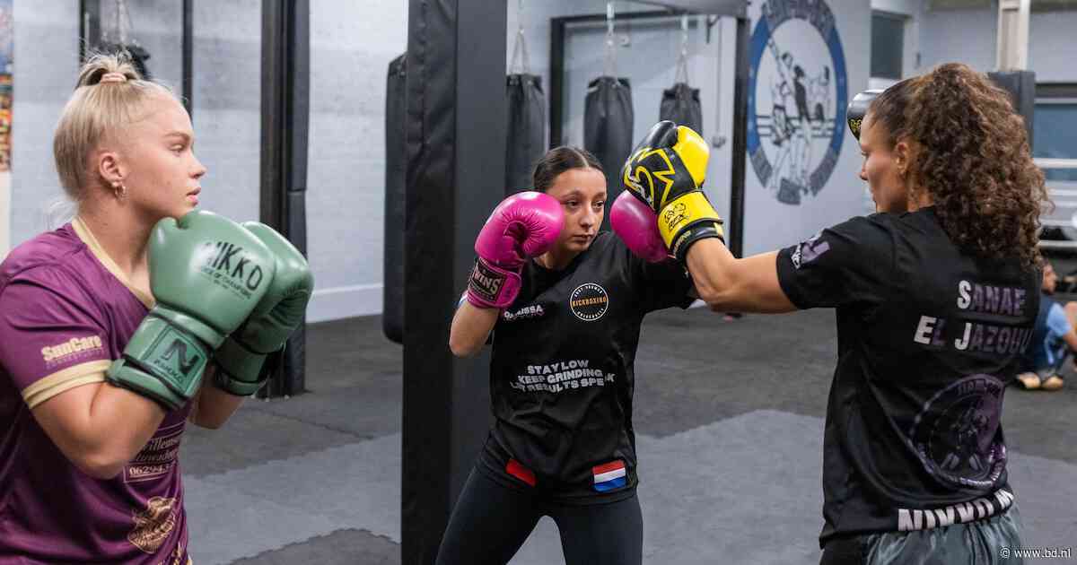 Eindelijk een eigen podium voor kickboksmeiden in Den Bosch: ‘Het is tijd dat vrouwen laten zien wat ze kunnen’