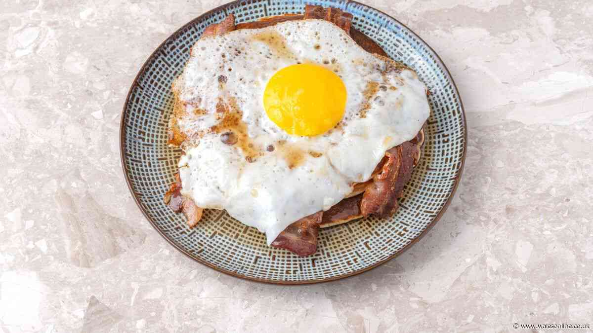 Chef's fried egg hack that ditches the frying pan for a better result