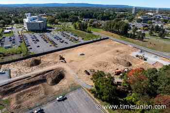 Scaffolds & Cranes: New DOT Central Testing Laboratory under construction