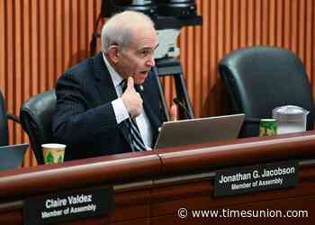 Bill would target online ghost job postings in New York