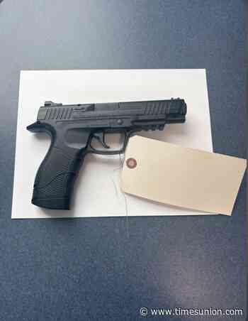Red Hook man charged with menacing police officer over pizza dispute