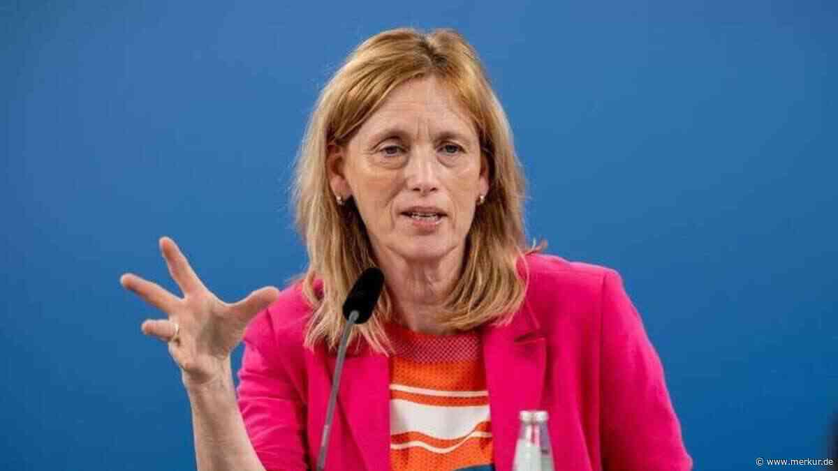 Mehr Taschengeld und Rechtsanspruch: Was Priens Reform für München und Bayern bedeutet