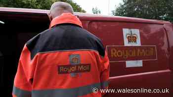 Royal Mail cutting 2,500 jobs as number of letters sent drops 70pc