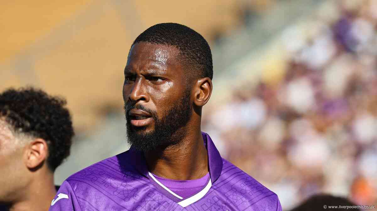 'Used to that' - Beto makes Everton claim after David Moyes defiant response following transfer