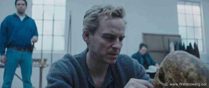 New UK Trailer for Simon Stone's 'Elsinore' Film Starring Andrew Scott