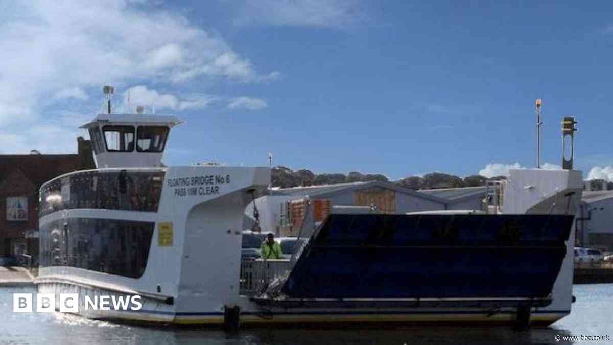 Proposal to raise island chain ferry ticket prices thrown out by council
