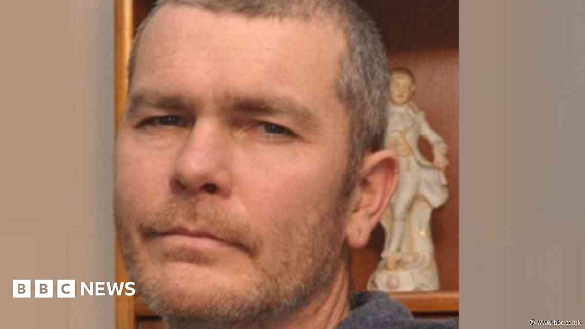 Pair not guilty of manslaughter over street death