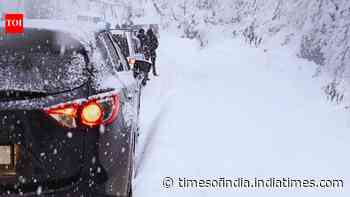 Adi Kailash and Om Parvat turn into a winter wonderland; snowfall leaves tourists stranded