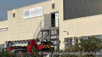 Feuer in Industriebetrieb in Lebenstedt: vier Personen verletzt