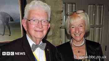 Tributes paid to MBE recipients killed in crash