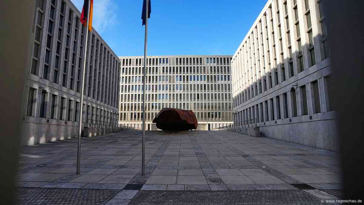 Die Affäre Hanning: BND vor einem Scherbenhaufen