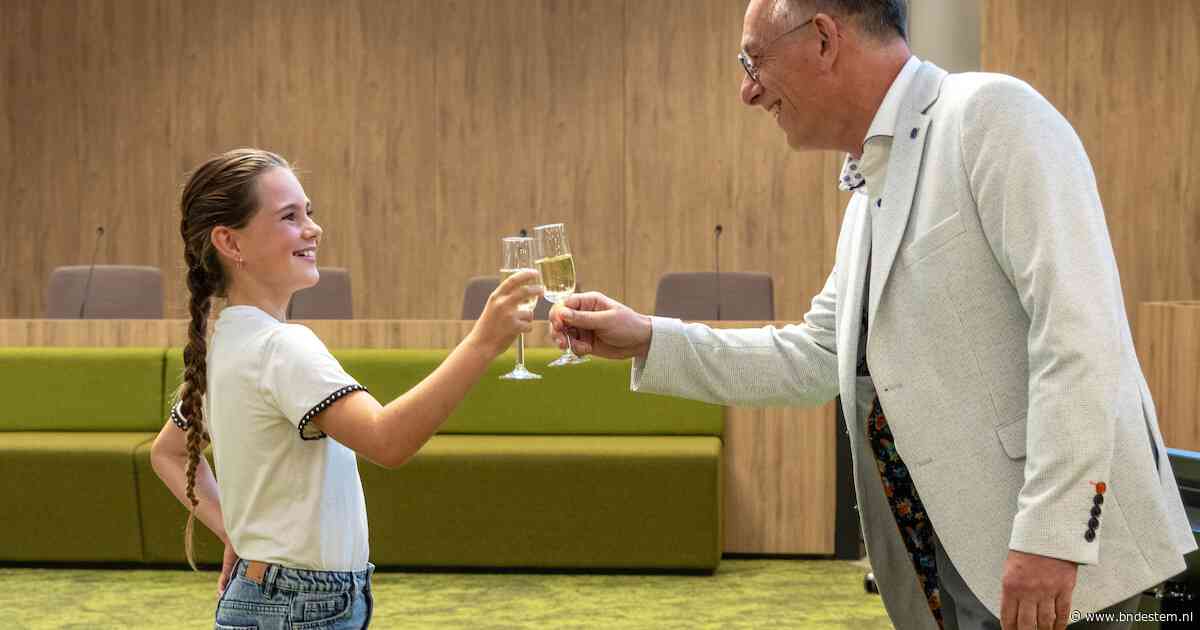 Ivy Jane van Doorn (9) is de nieuwe jeugdburgemeester van Etten-Leur