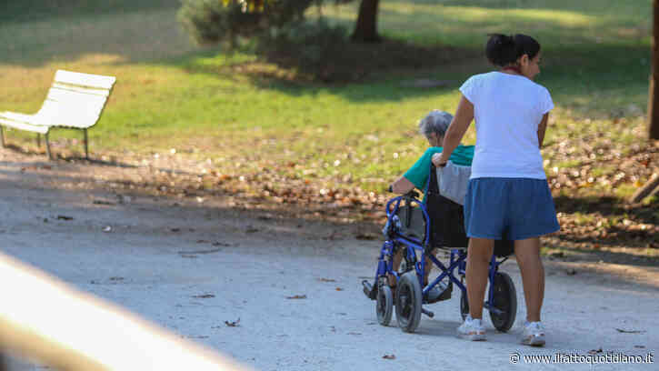 Badanti straniere reclutate, sfruttate e private dei documenti: 101 denunciati in diverse province
