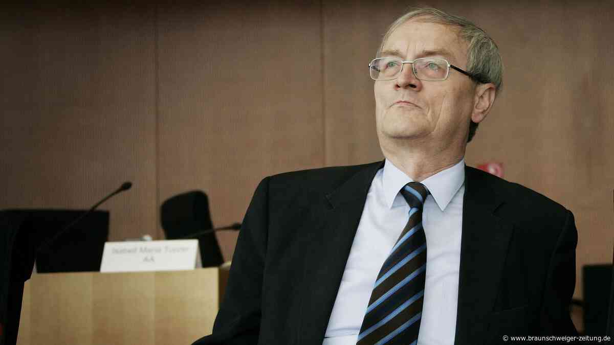 Hanning in Geldnot? Welche Pensionsansprüche dem EX-BND-Chef noch bleiben würden