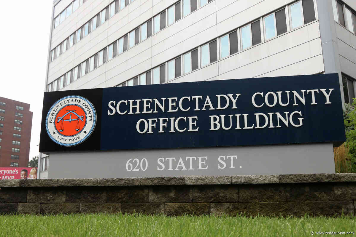 Schenectady County hires budget director blamed for Albany’s fiscal bind