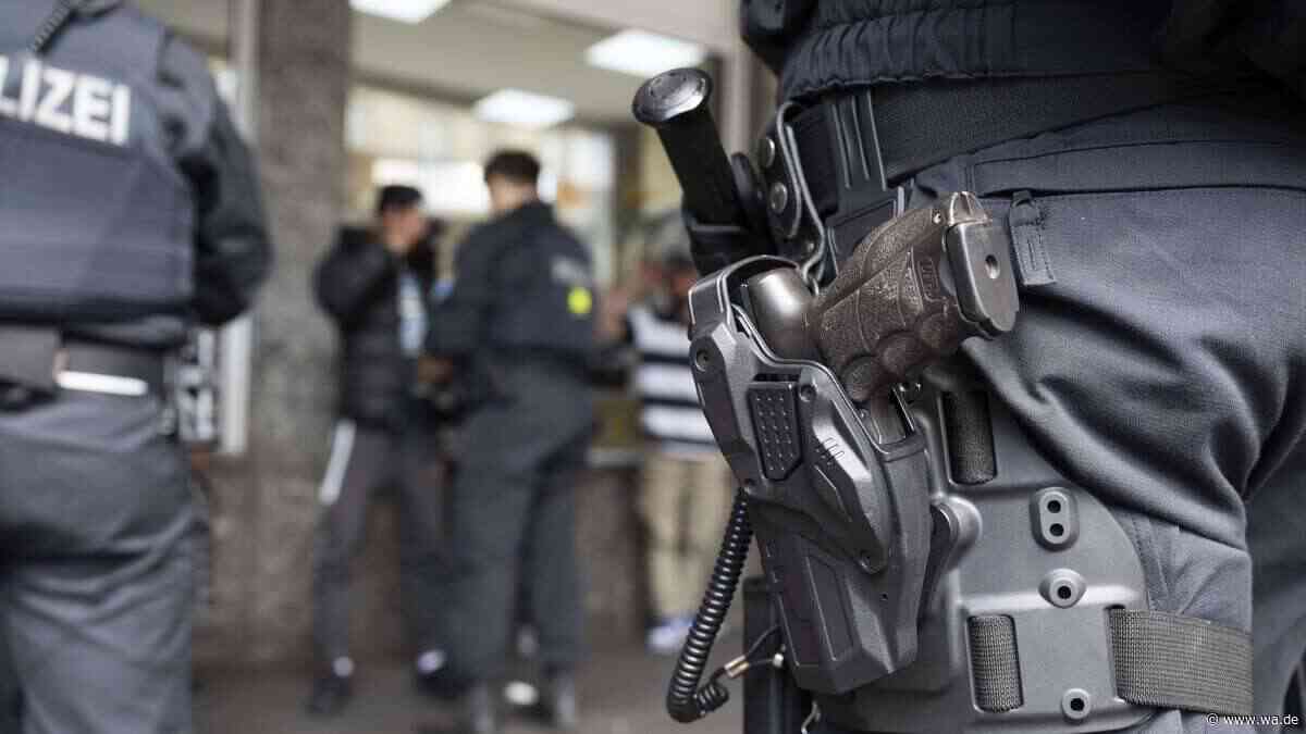 Razzia gegen Waffen- und Drogenring – Mann aus Waltrop kommt in Haft