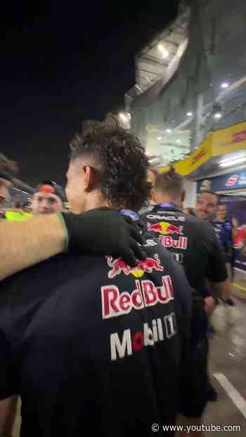 Admin: 🏃🤳 #F1 #RedBullRacing #BahrainGP