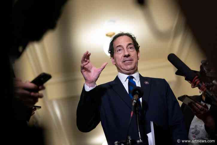 Rep. Jamie Raskin Wants the Smithsonian to Collect and Display Trump’s Propaganda, To Teach About Tyranny
