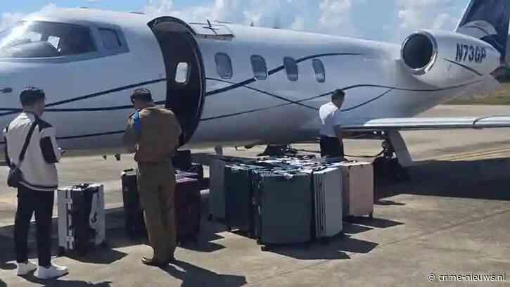 21 koffers met honderden kilo’s crystal meth(amfetamine) gepakt bij privéjet klaar voor vertrek