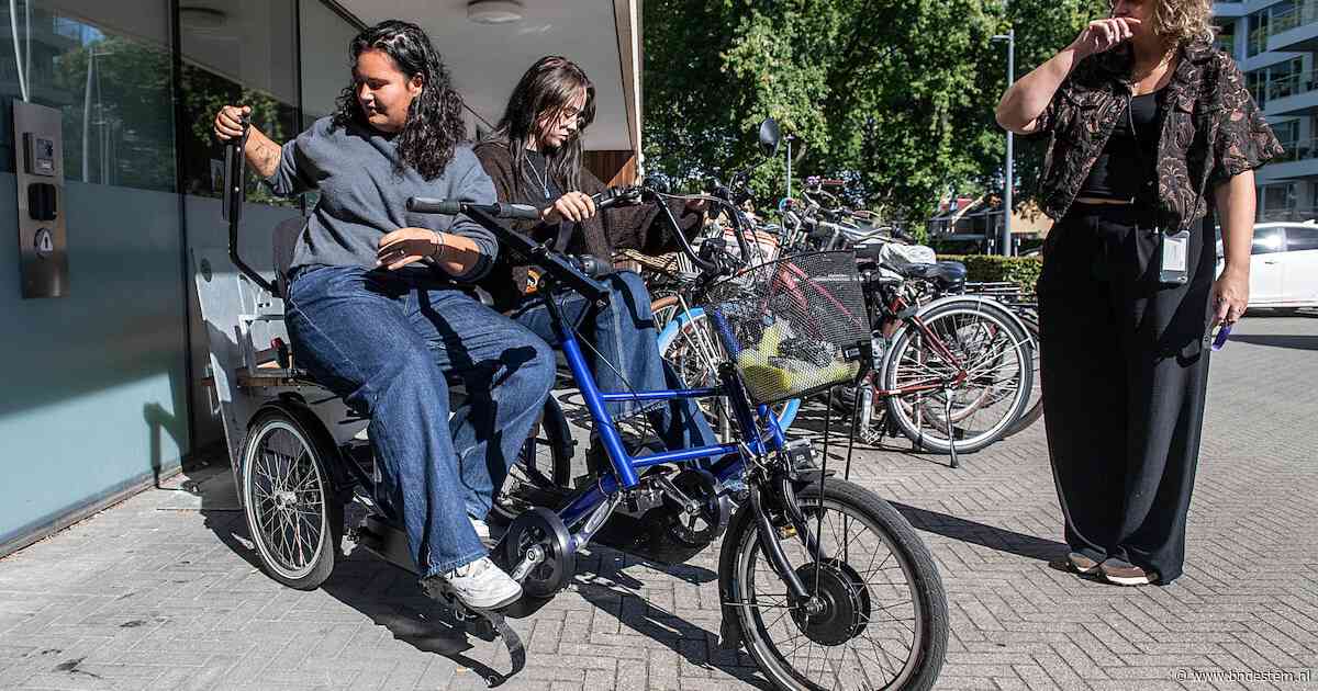 Emily (19) en Lieve (18) volgen bij Curio een opleiding voor de verpleegkundige van de toekomst