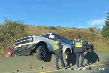 Single-vehicle crash snarls Pat Bay Highway traffic