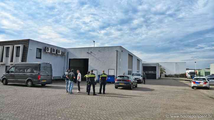 Grote hoeveelheid grondstoffen voor drugs gevonden bij bedrijf in Tilburg