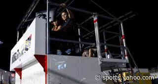 NASCAR opens Mobility Pit Box to fan requests, bringing fans closer to action