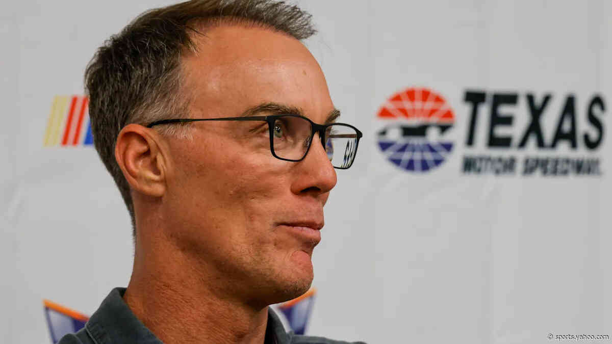 “He Feels Defeated to Me” – Kevin Harvick Questions Denny Hamlin’s Mental Edge Amid Uncharacteristic Chase Slump