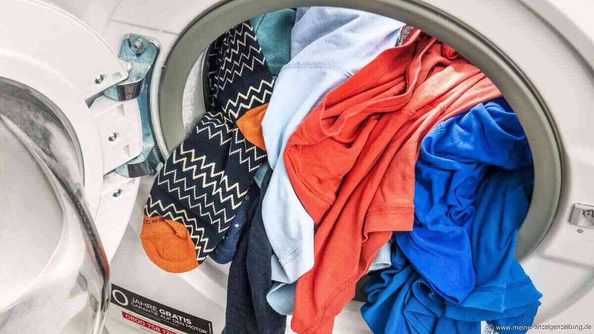 Nicht nur die Wäsche leidet: Deshalb dürfen Sie die Waschmaschine niemals überladen