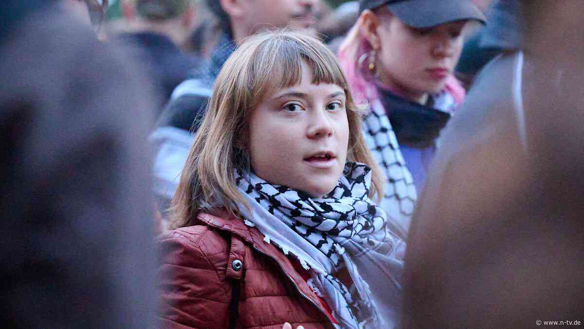 Berlin gedenkt Hamas-Opfer: Greta Thunberg demonstriert in Kreuzberg für Palästina