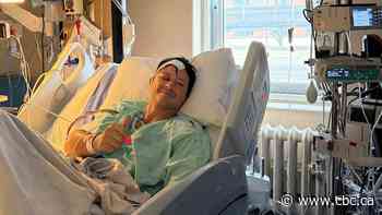 Laval, Que., mayor out of brain surgery, on leave for 2 months while he recovers
