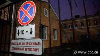 WHO wants more answers from Russia about lab worker's death, as pneumonic plague concerns linger
