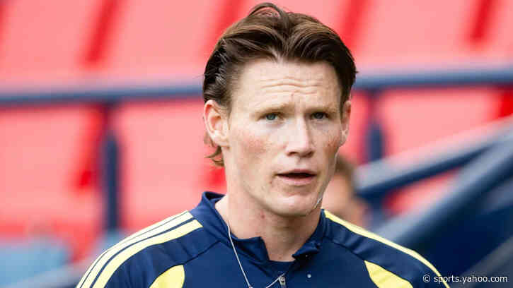 McTominay resumes Napoli training after surgery