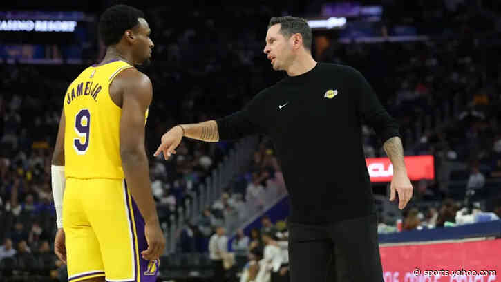 Lakers coach rips players for ‘unacceptable’ behavior with rarely seen decision