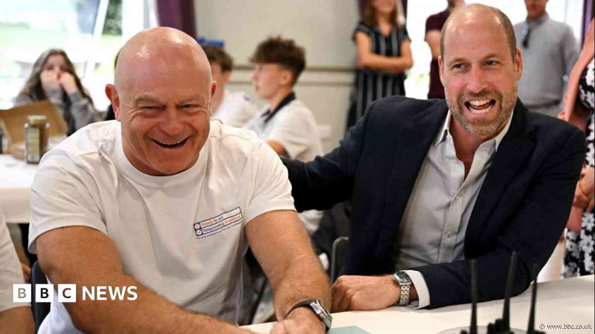 William joins Ross Kemp to urge people to prepare for emergencies