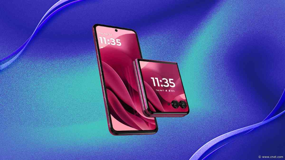 Time’s Almost Up for You to Nab a Motorola Foldable for Up to $100 Off This Prime Day