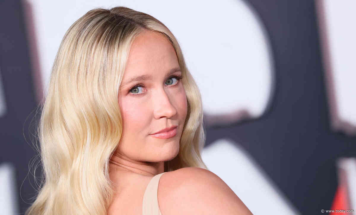 Anna Camp Is Nearly Unrecognizable on TODAY After Dramatic Hair Transformation