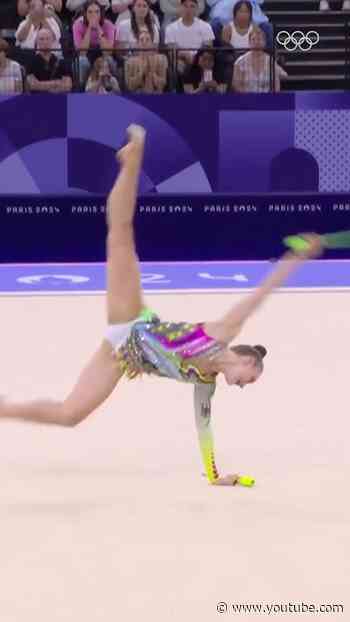 🤸‍♀️Margarita Kolosov brought all the energy with her clubs routine at #Paris2024! #Olympics
