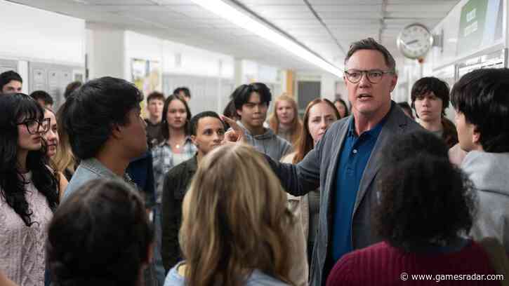 Carrie stars Matthew Lillard and Amber Midthunder say the fate of their characters makes sense