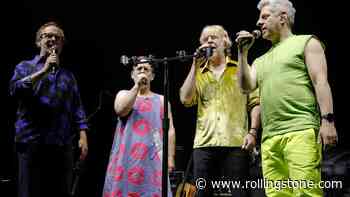 See Madison Square Garden Ushers Vibe-Dance to Celebrate Phish’s 100th Booking at Legendary Venue